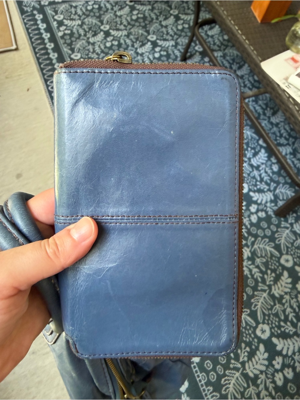 Vintage Hobo Sheila Satchel with Matching Wallet in Polished Dusty Blue - Picture 3 of 11
